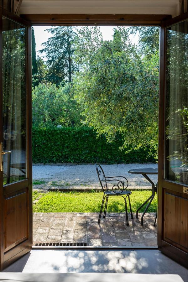 Hotel & Spa Villa Dei Mosaici スペッロ エクステリア 写真