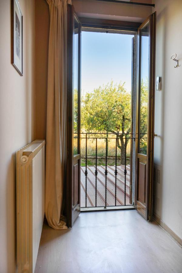 Hotel & Spa Villa Dei Mosaici スペッロ エクステリア 写真